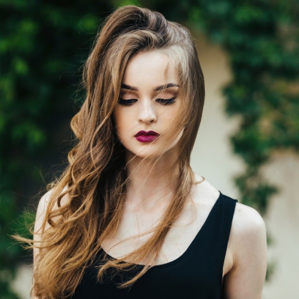 Hair Style Women’s hair styling salon in Surrey offering trendy looks